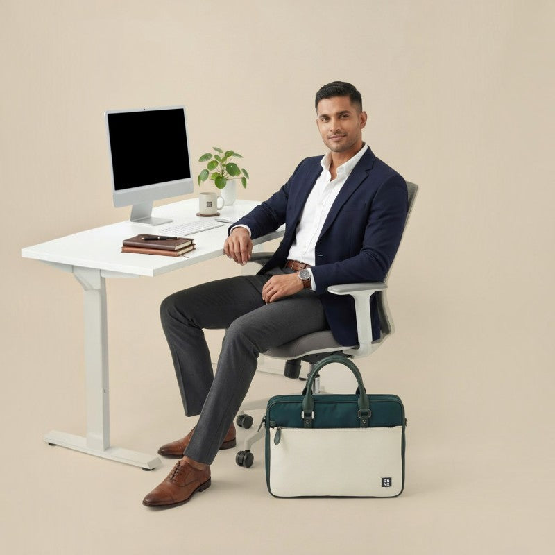 Commute Messenger Bag