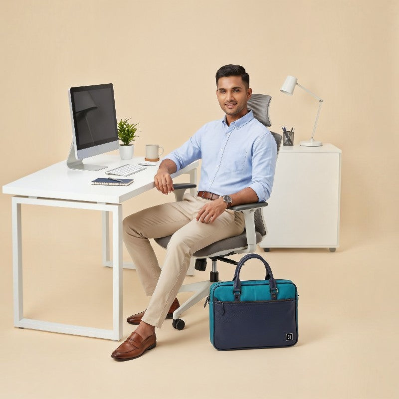 Commute Messenger Bag