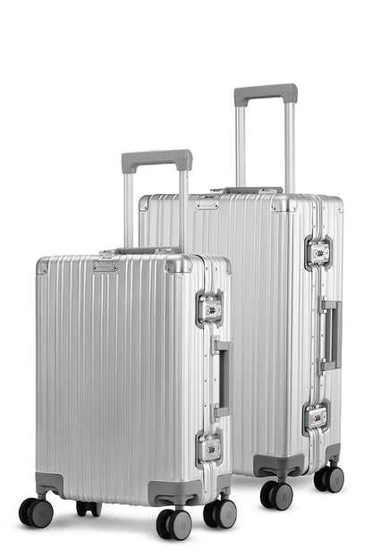 Aluminium Silver Cabin + Check-In Medium